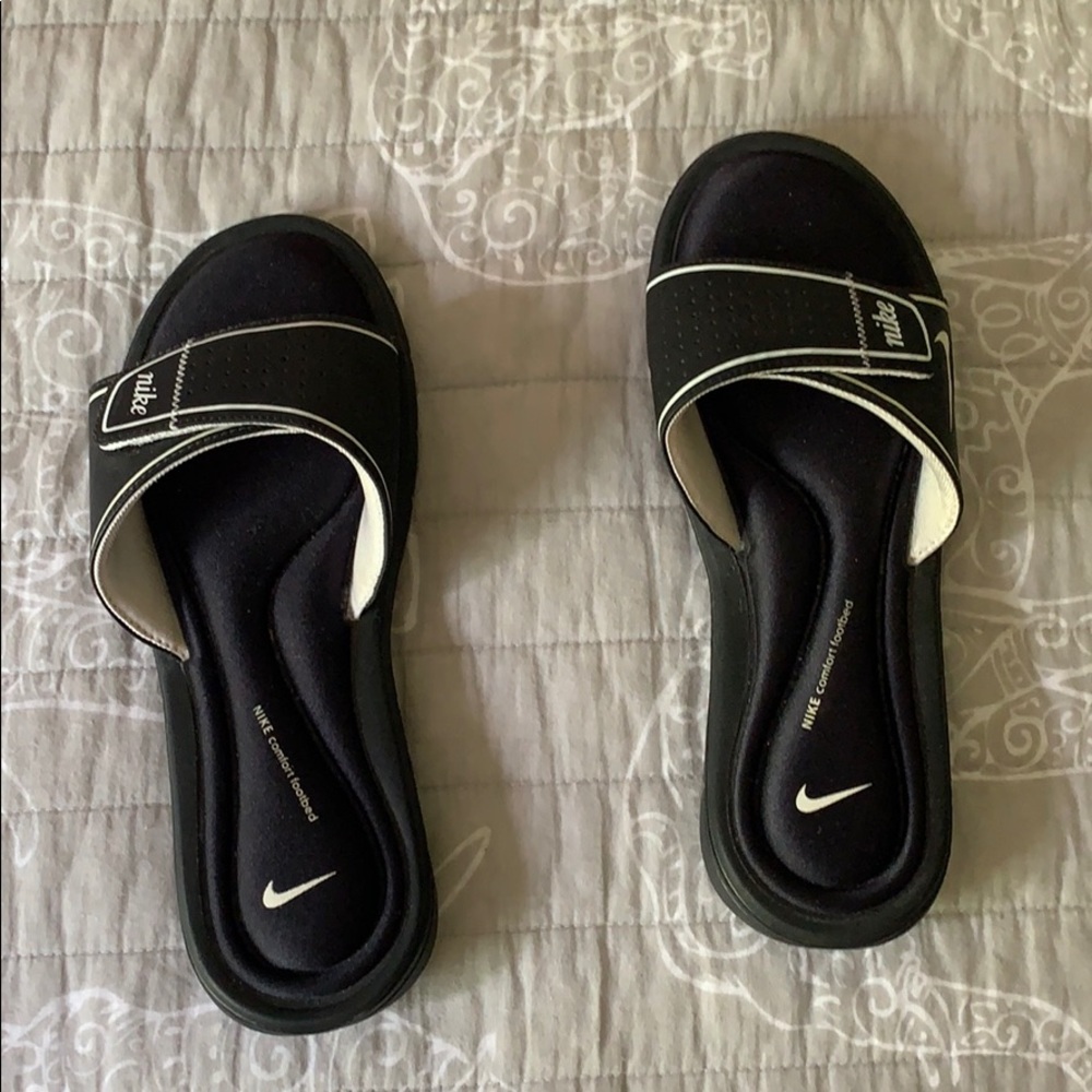Nike Slides